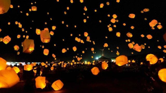 伊江島 ゆり祭り